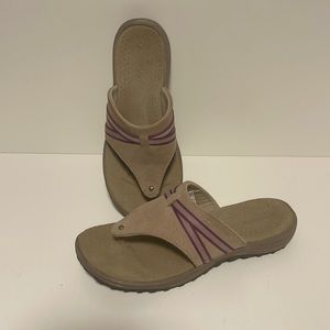 Columbia Sandals